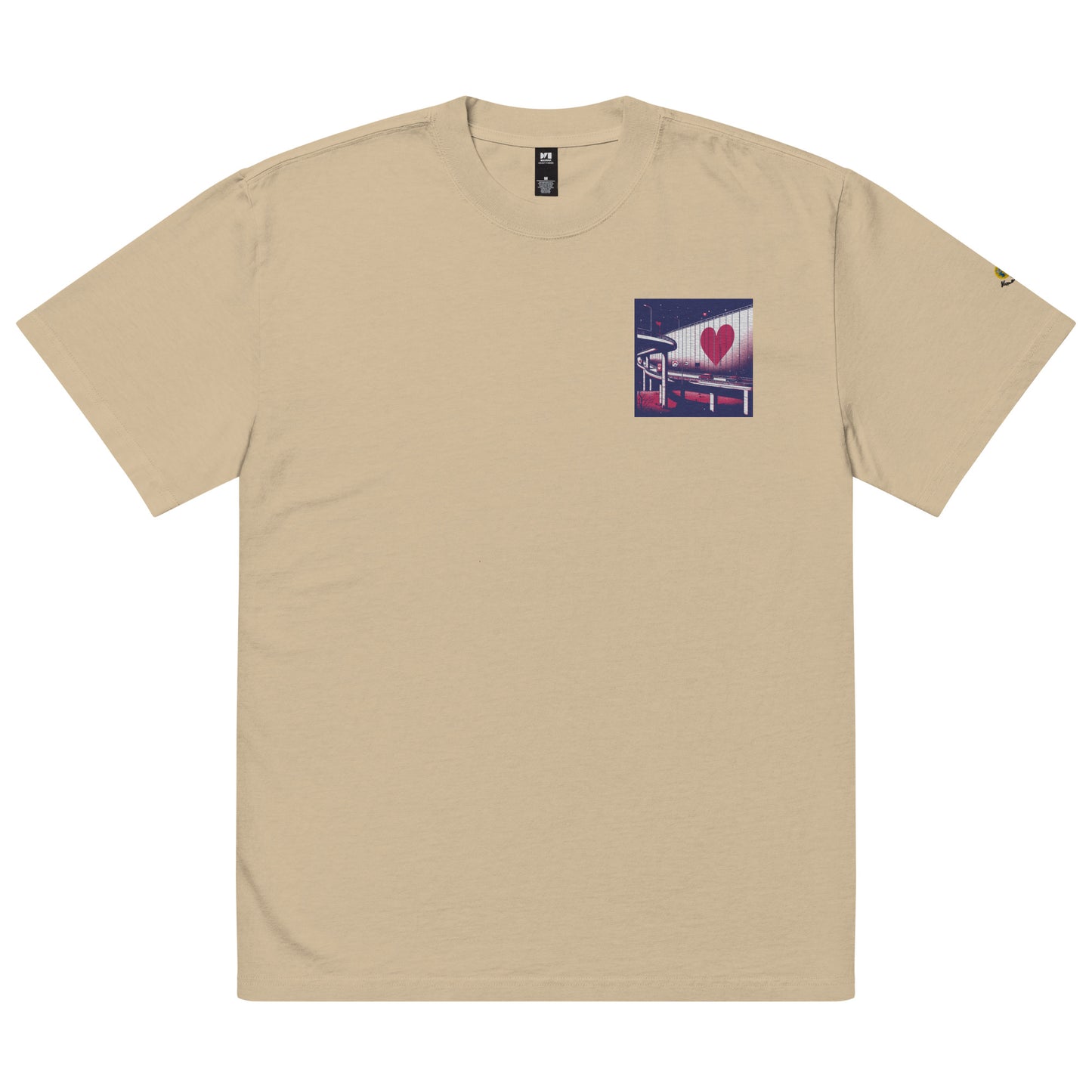 Love in the air Oversized faded t-shirt Limited edition design